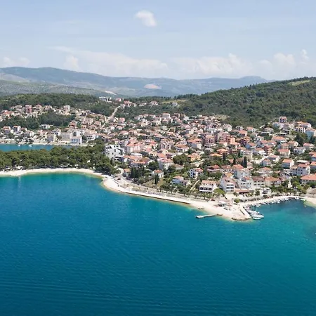 Apartman Okrug Gornji 11231a Trogir