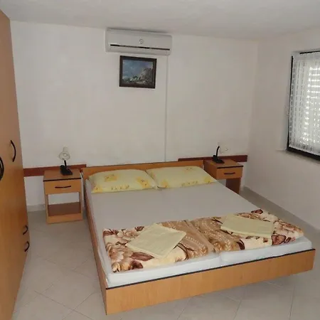 Okrug Gornji 11231a Apartman