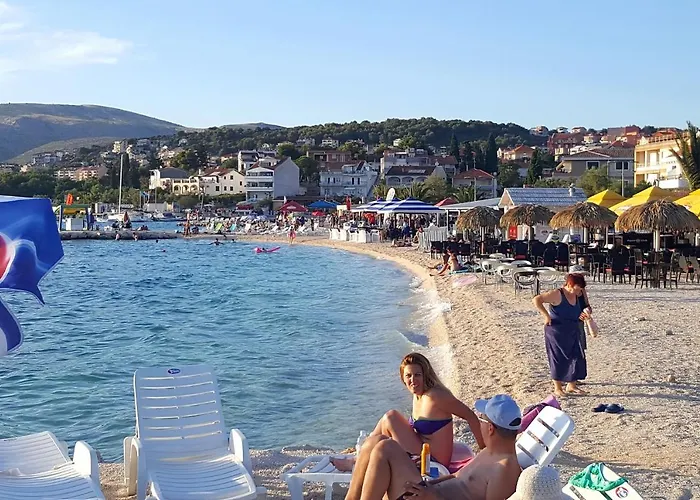 Okrug Gornji 11231a Lägenhet Trogir